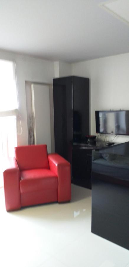Apartamenty Centrum Rynek Mala Dwojka Кельце Экстерьер фото